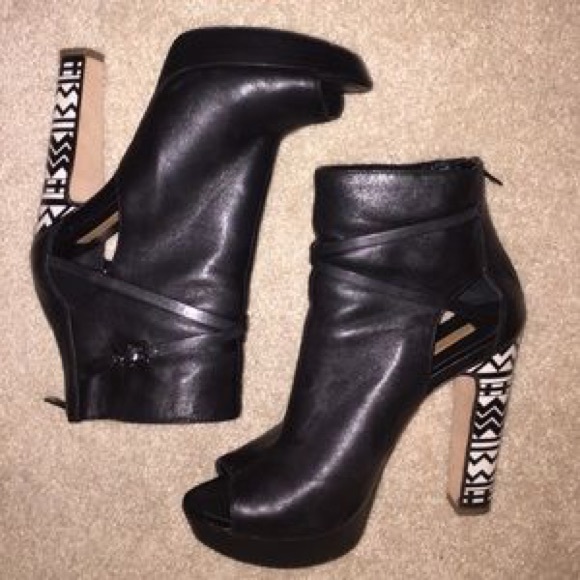 BCBG “Meena” open-toe booties - Picture 2 of 4